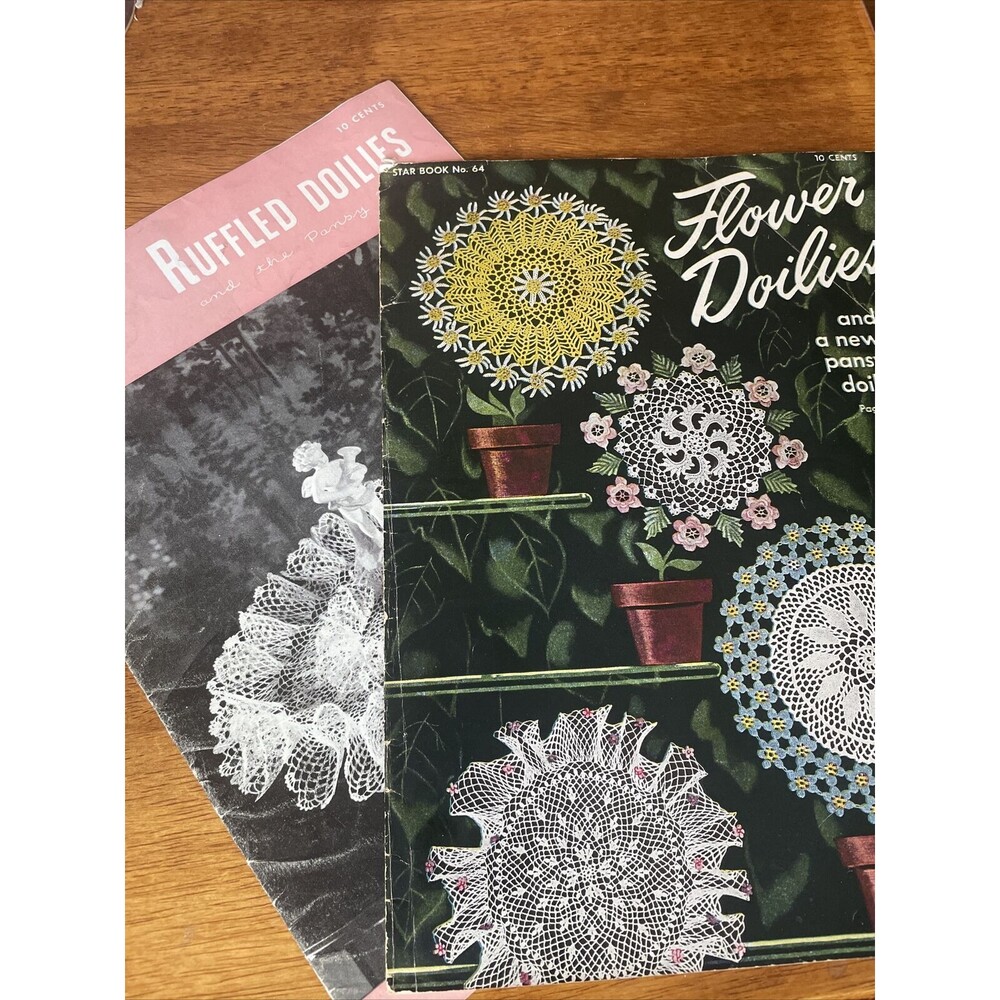 American Thread CoCrochet Pattern Star 64 Flower Doilies Ruffled Dollies 59 Lot